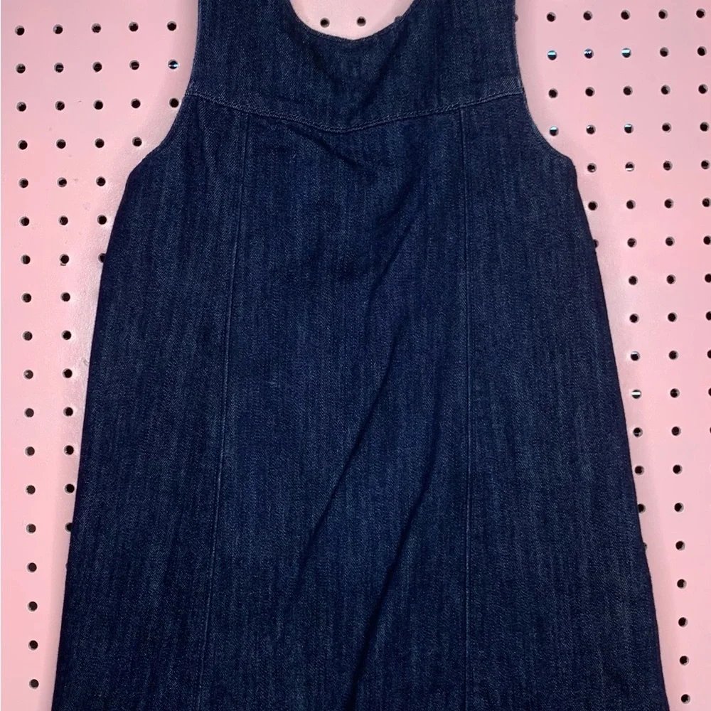 Gap Denim Jumper Dress. Size 5. Denim. Great Condition.A-Line Jumper Dress